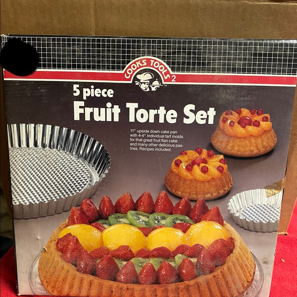 5 Piece Vintage Fruit Torte Set